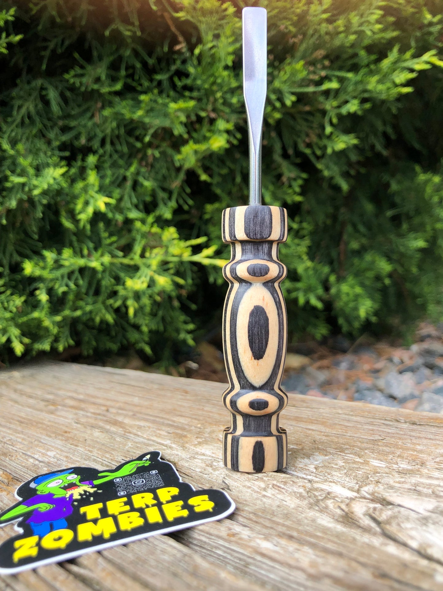 Crossbones Tool