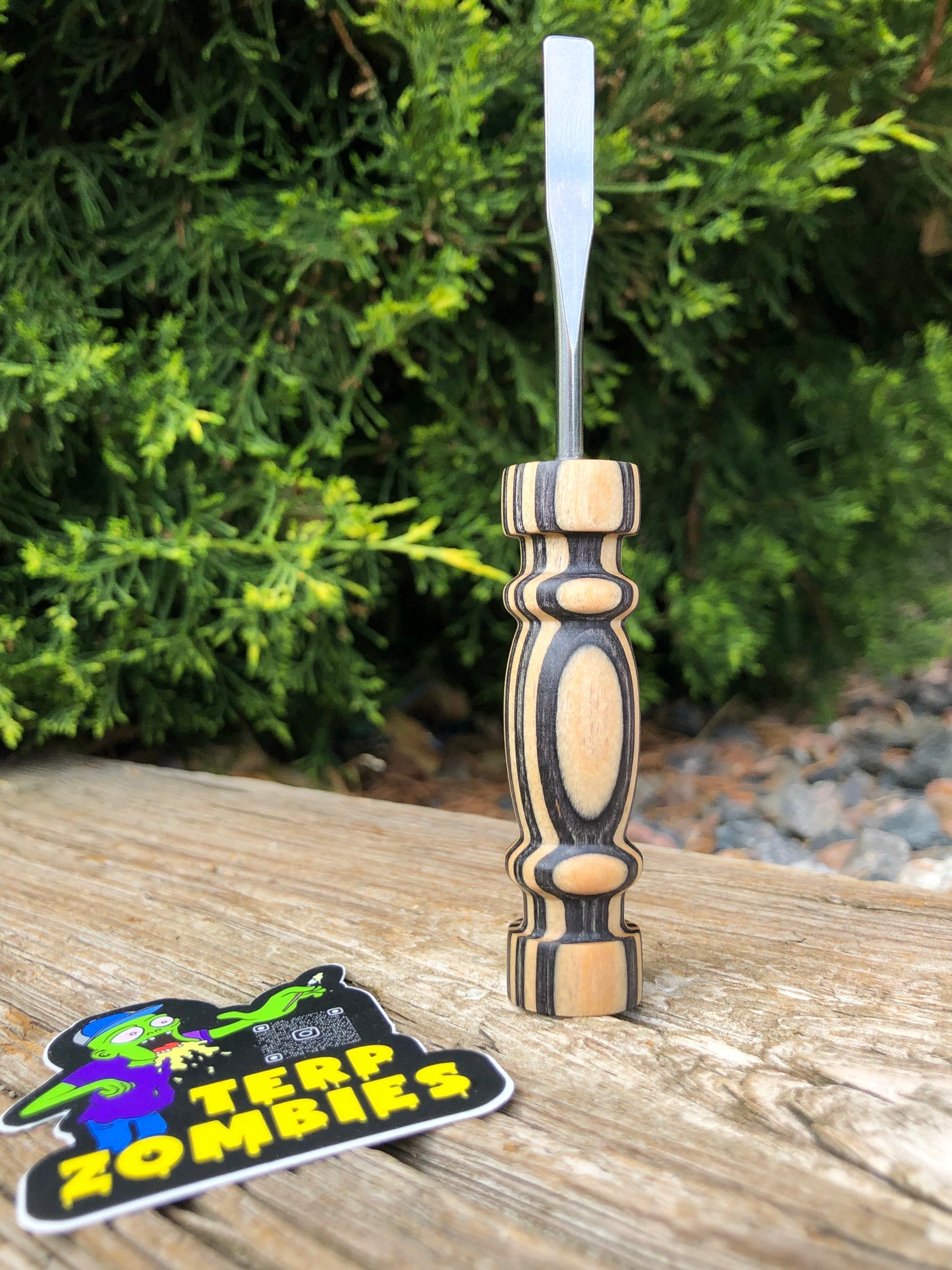Crossbones Tool