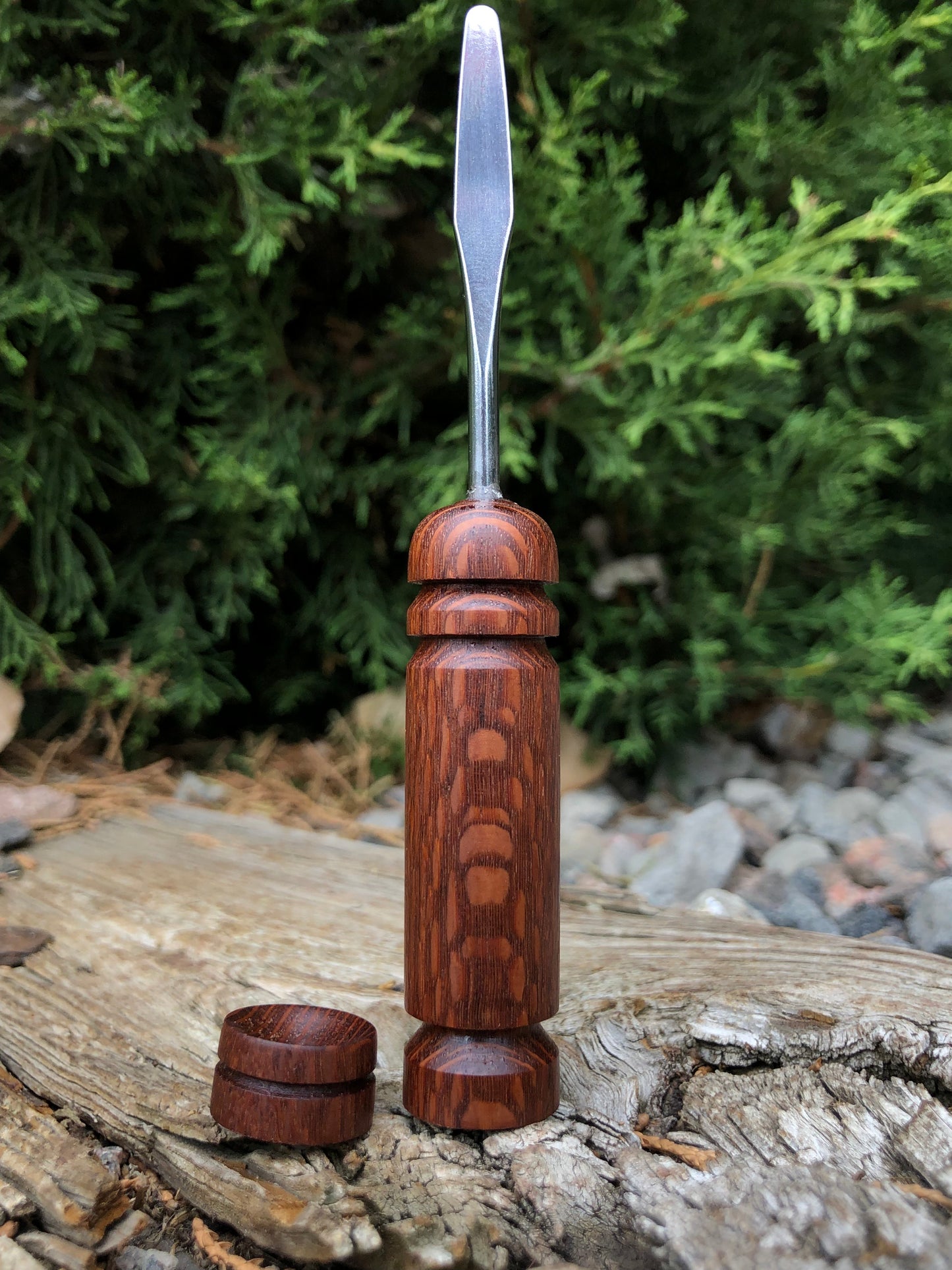 Leopardwood Tool w/ Marble Stand